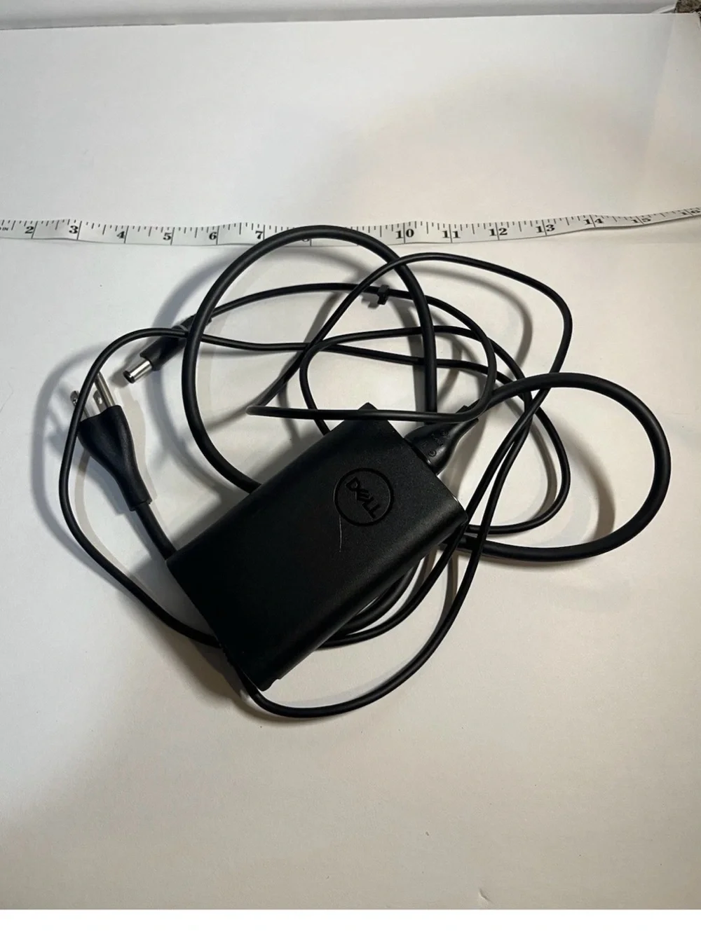 Dell LA65NM130 AC Power Adapter Charger 65W – Tested & Working